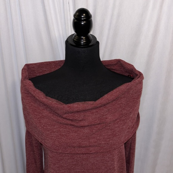 Nitt by Flying Tomato Cowl Neck or Off Shoulder Small - Picture 2 of 10